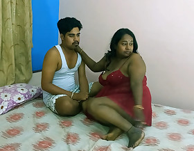 Indian Bengali bhabhi does hot dance and has real bungling sex beside clear audio!!