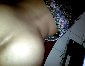 Indonesian mami big ass and wet pussy affected by big dick doggystyle