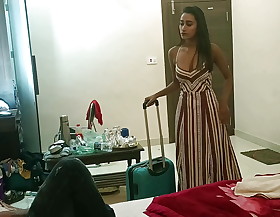 Indian Hawt Girl shared wide of boyfriend for One Night Sex!! Reality Sex