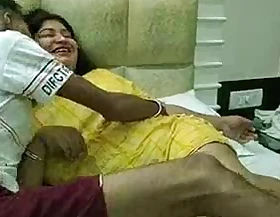 Indian Beautiful Stepsister Pure Ban Sex! Indian Family sex