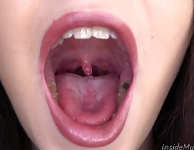 Mouth fetish - daisy