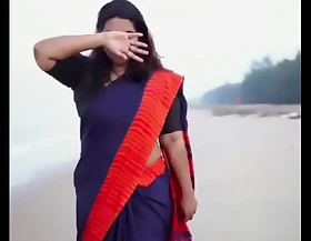 New hot and sensational Kerala mallu model in outdoor photoshoot