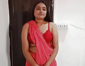 Sexy Indian Accommodation billet Maid Helped Her Owner to Relief the Body Ache Doing Sex