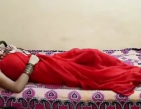 indian bhabhi fucked in white-hot saree