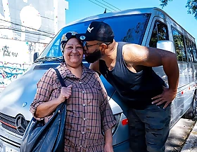 72 Lifetime Old BBW Granny Most-liked up be advantageous to Anal Bus Sex