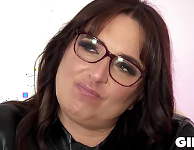 Curve For Nana! Older Mature Plumper Bonks Black Man