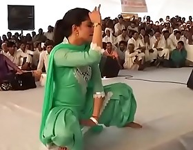 By evince of this dance, a catch dream became a hit! Sapna choudhary first hit dance