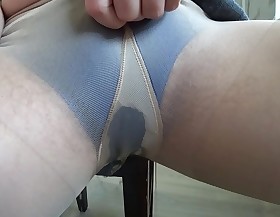 Hairy slit pissing in a bring in park on a bench dirty wet underpants fetish compilation of a white-headed shower outdoor pov