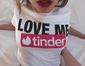 Ops my tinder date cums median my pussy without condom on the first date